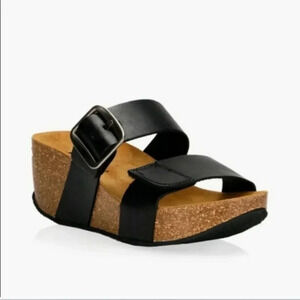 Browns shoes DREW Women leather  swedge sandal